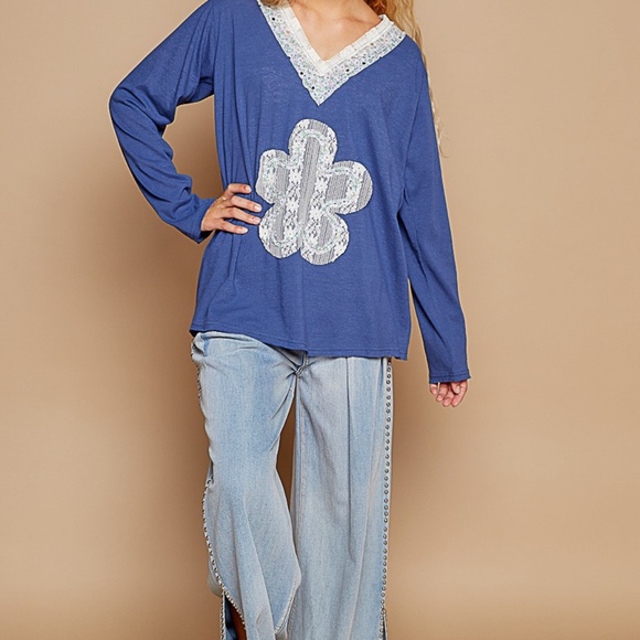 Pol Clothing Blue Lace Flower Patch Relaxed Fit Long Sleeve V Neck Top Size S-L - Picture 10 of 10